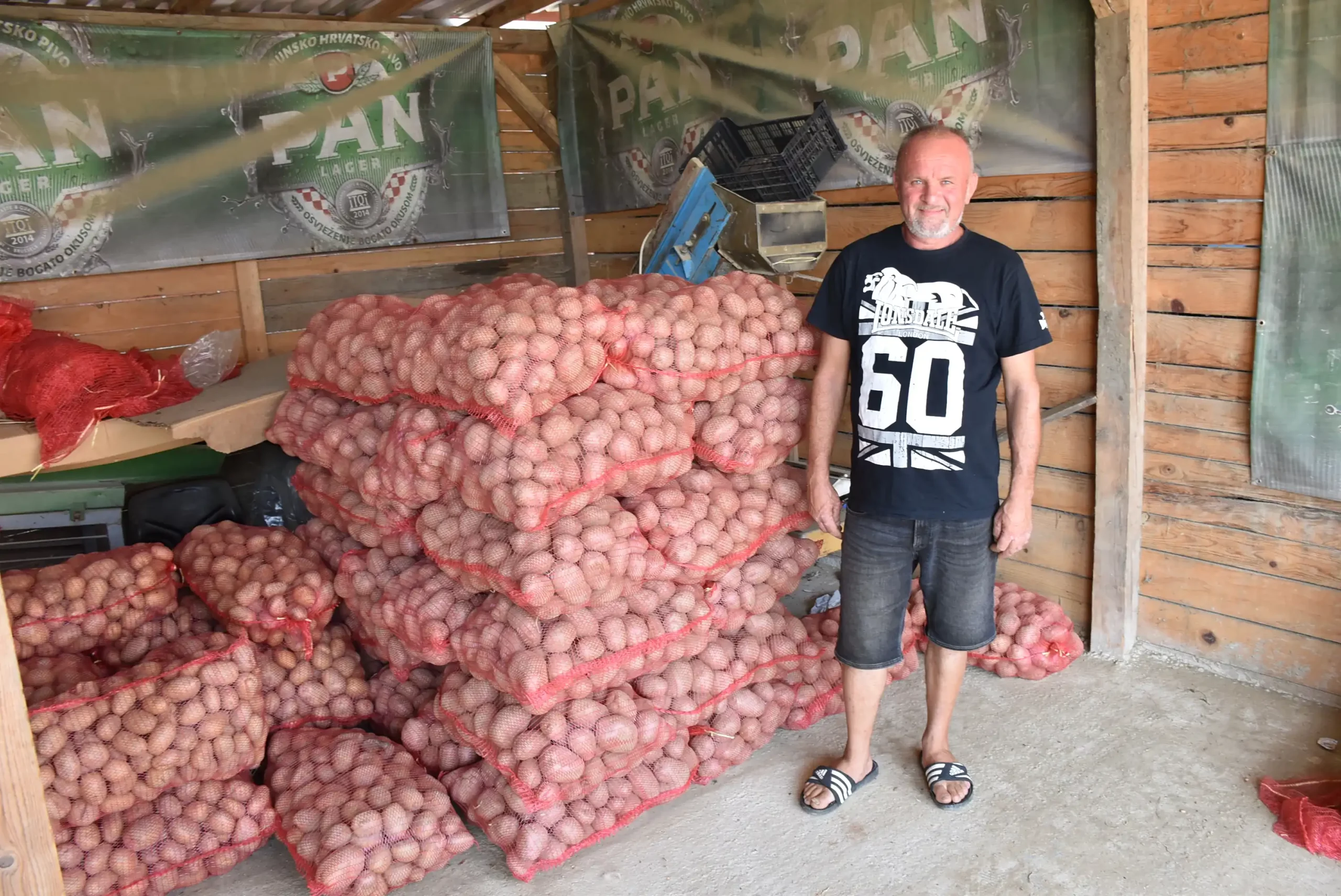 Velibor Balog (15) Velibor Balog (15)