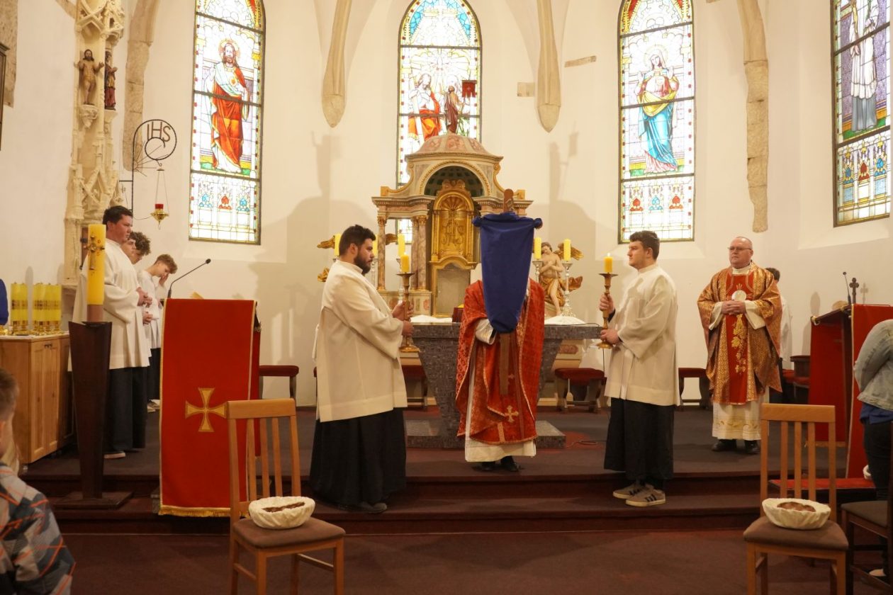 Veliki Petak Nedelišće (16) Veliki Petak Nedelišće (16)
