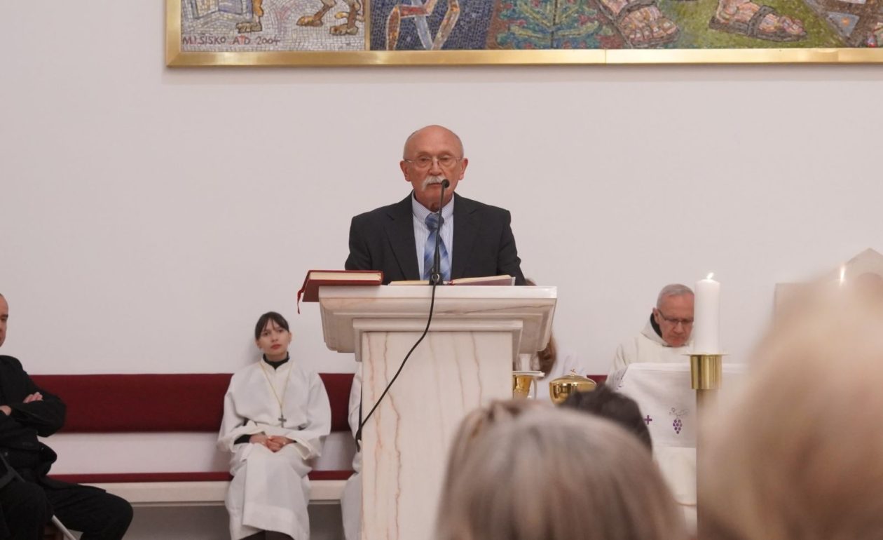 Veliki četvrtak Župa svetoga Antuna Padovanskog Čakovec (14) Veliki četvrtak Župa svetoga Antuna Padovanskog Čakovec (14)