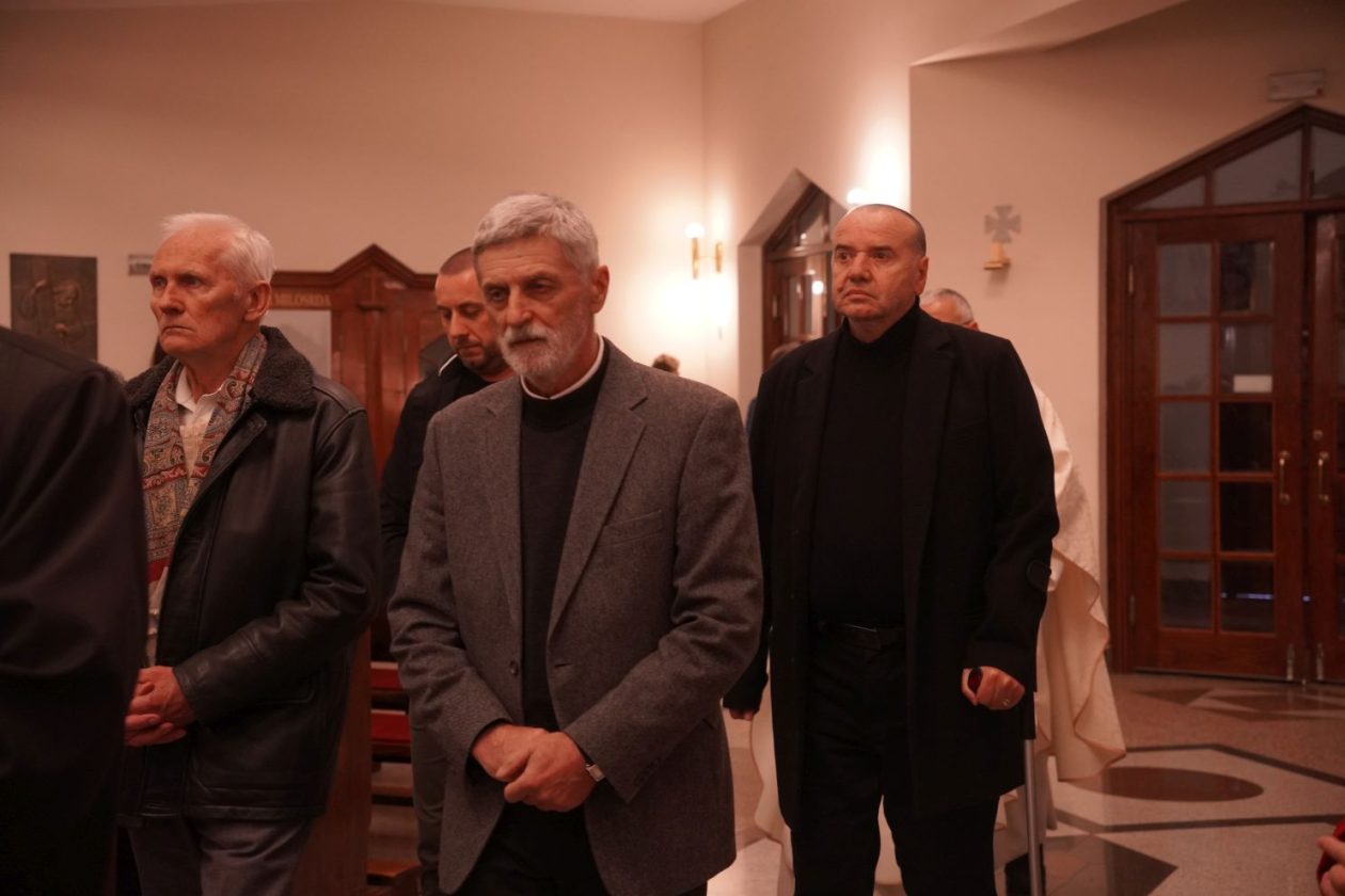 Veliki četvrtak Župa svetoga Antuna Padovanskog Čakovec (6) Veliki četvrtak Župa svetoga Antuna Padovanskog Čakovec (6)