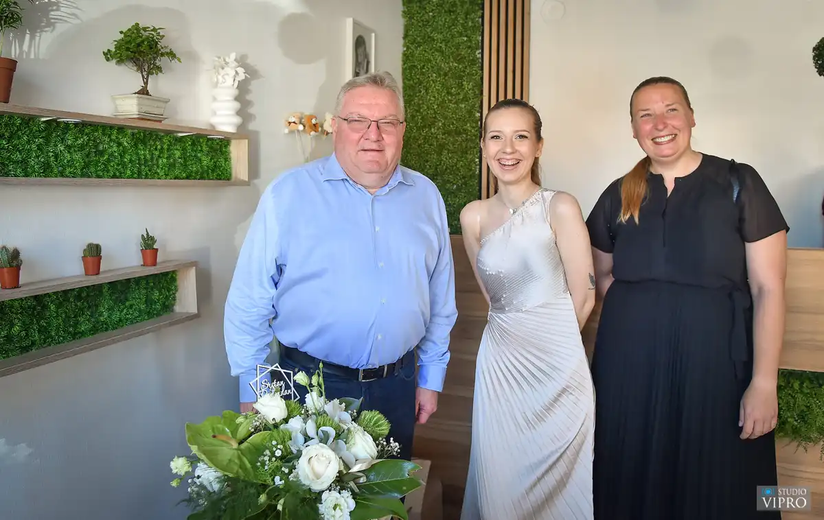 Veronica Cenko – Prelog (19)