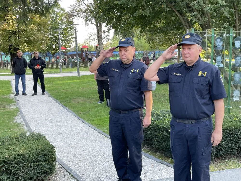 Veterani 34. inženjerijske bojne Čakovec obilježili 33. obljetnicu uz počast suborcima i sjećanja na ratne dane (14) Veterani 34. inženjerijske bojne Čakovec obilježili 33. obljetnicu uz počast suborcima i sjećanja na ratne dane (14)