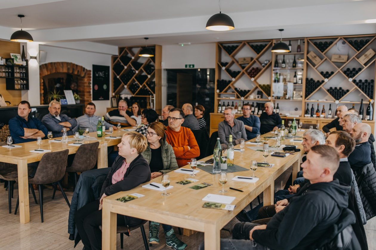 Vinarija Cmrečnjak 2