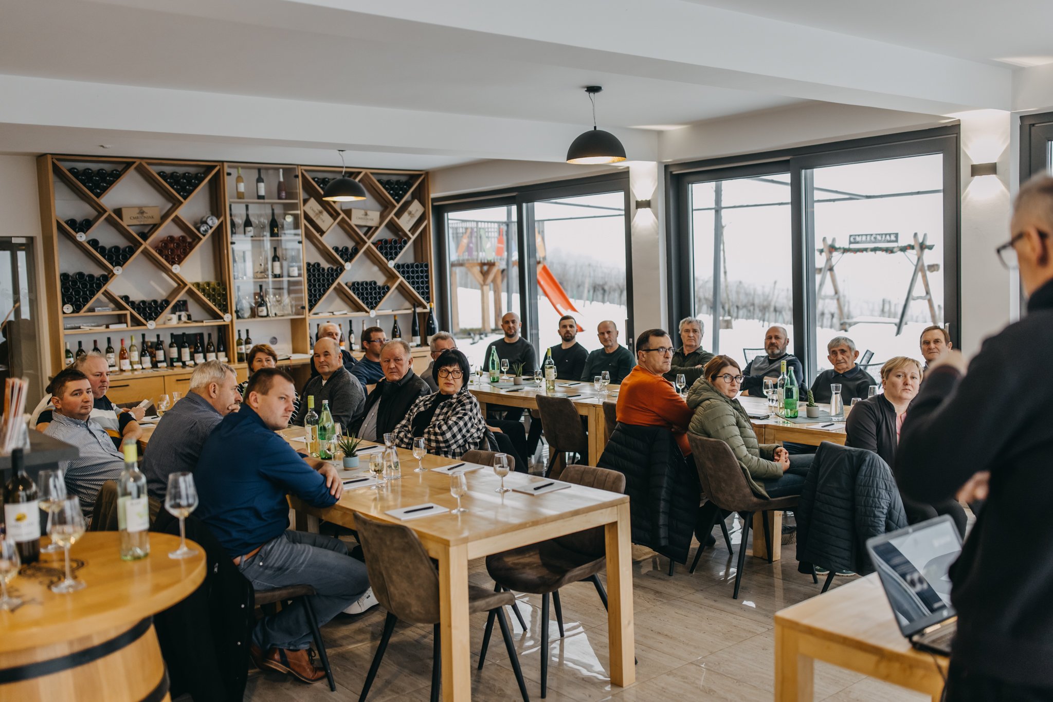 Vinarija Cmrečnjak 8 Vinarija Cmrečnjak 8