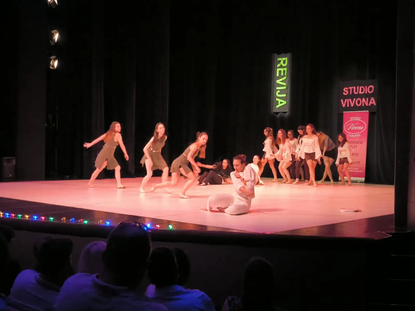 Vivona – revija plesa (1) Vivona – revija plesa (1)