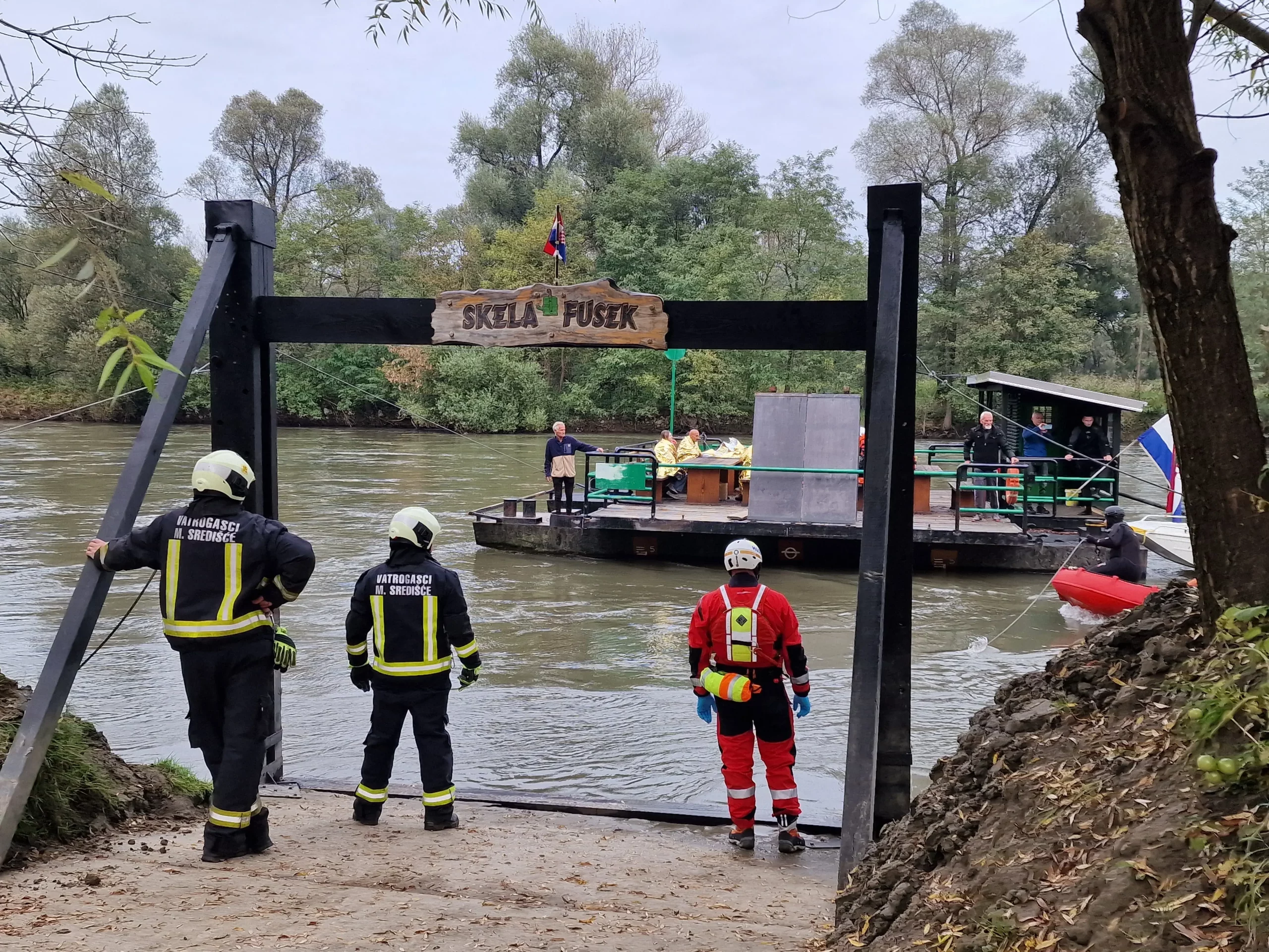 Vježba Poplava 2024. skela Fusek (19)