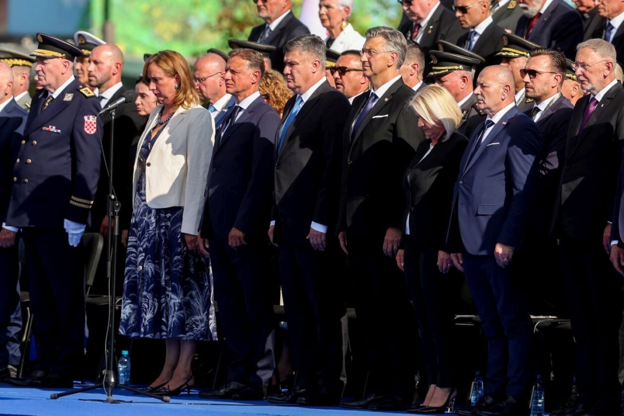 Zagreb: Svečani vojni mimohod u povodu 30 godina VRO Oluja