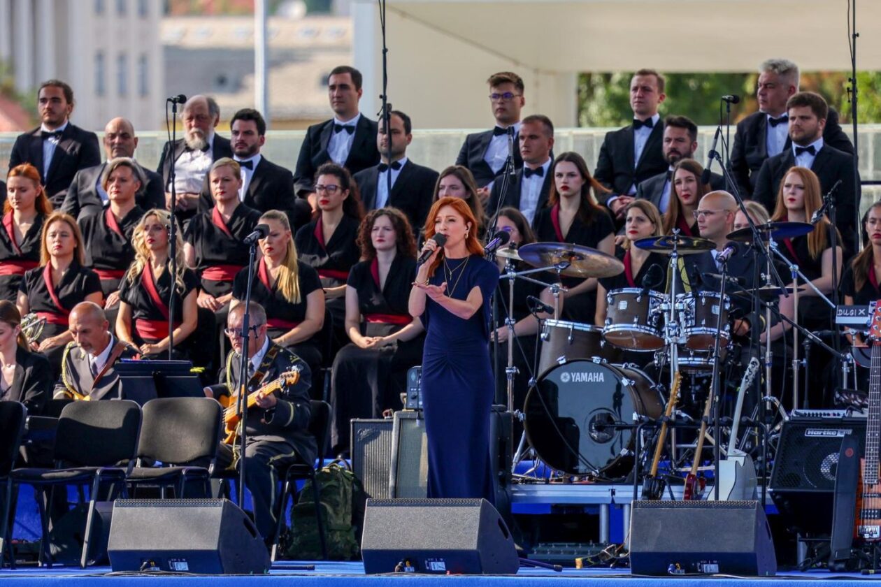 Zagreb: Svečani vojni mimohod u povodu 30 godina VRO Oluja