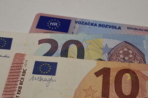 Vozačka dozvola ilustracija autor pb