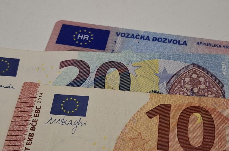 Vozačka dozvola ilustracija autor pb