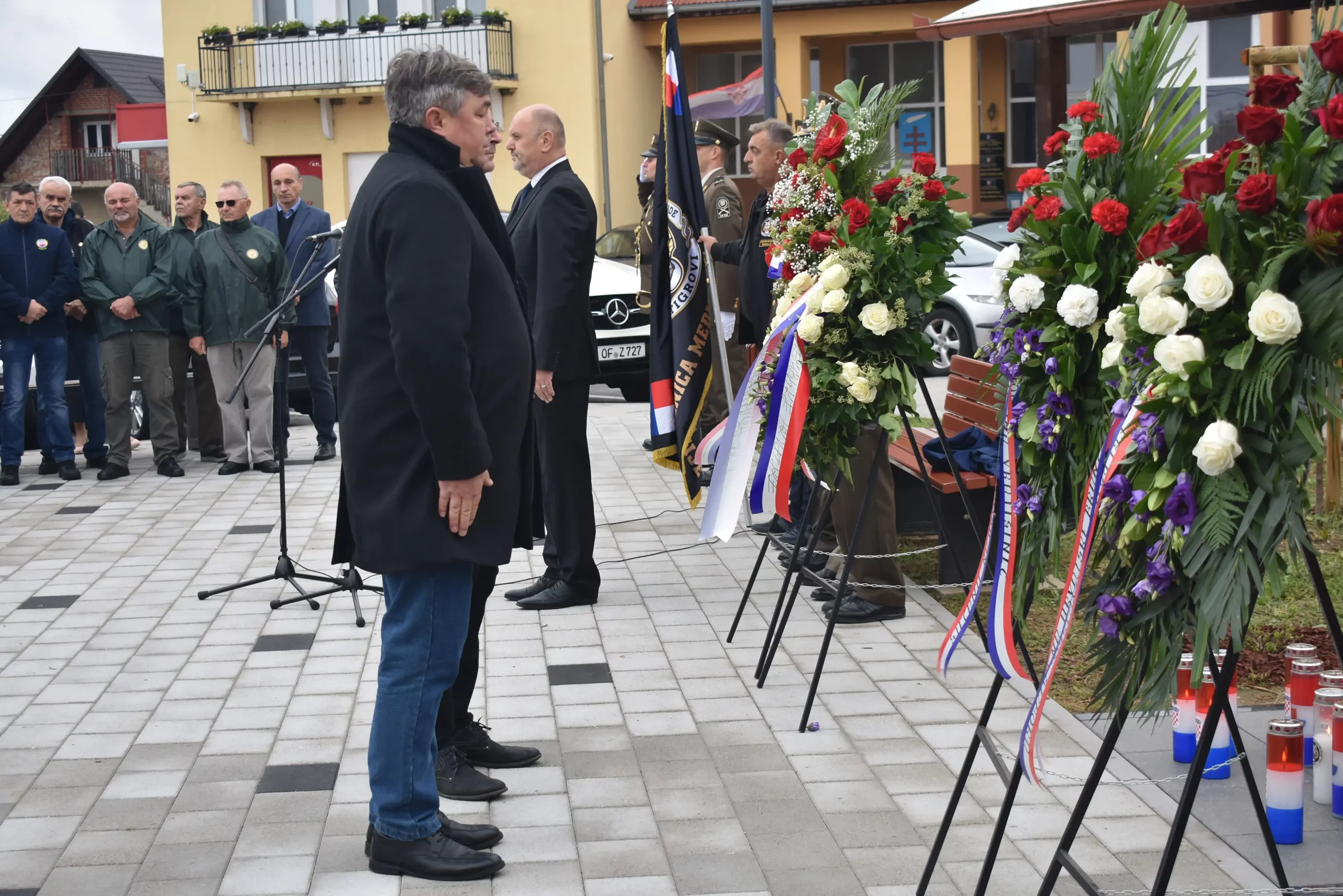 Vratišinec Otkriven spomenik poginulim brainteljima (17)