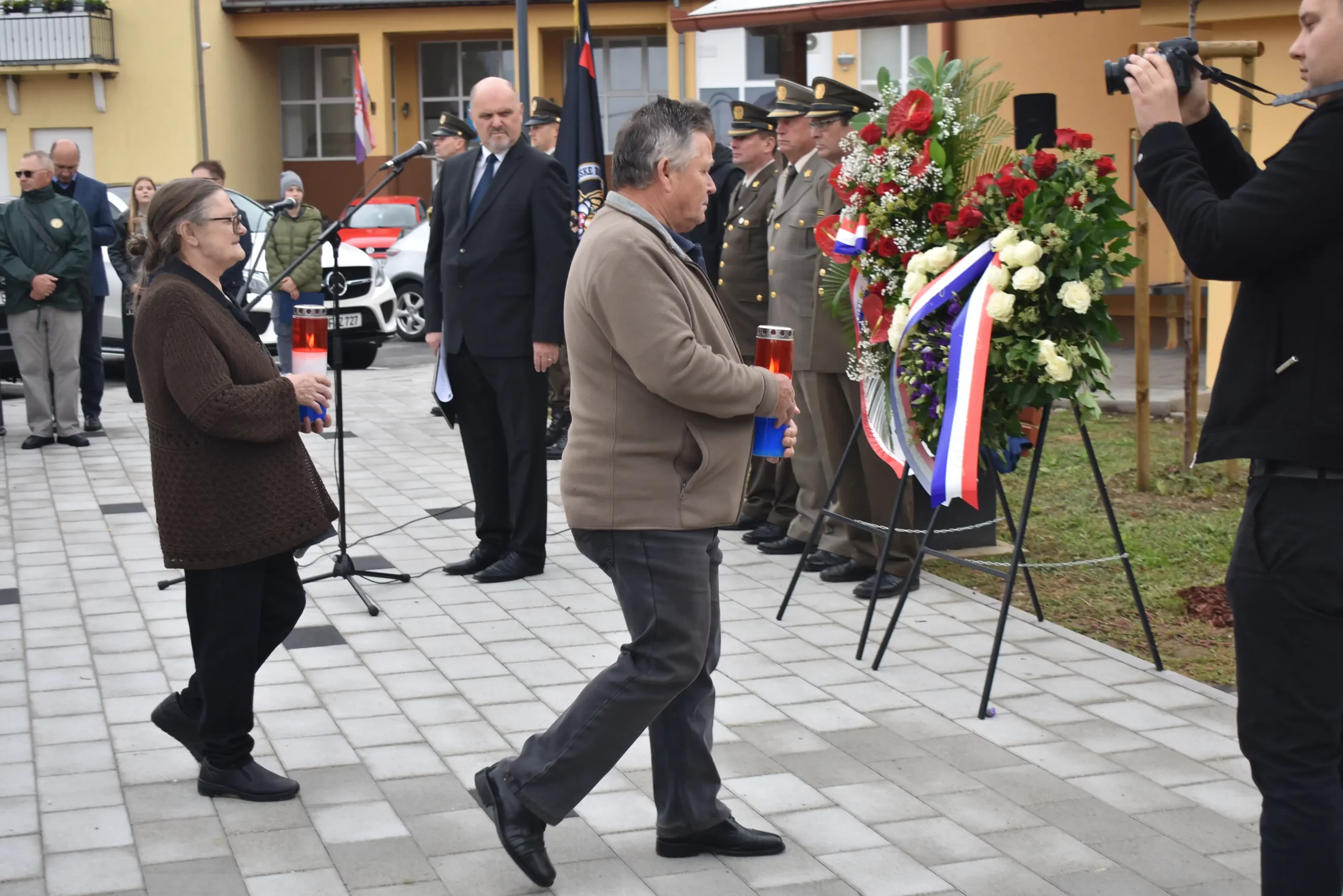Vratišinec Otkriven spomenik poginulim brainteljima (24)