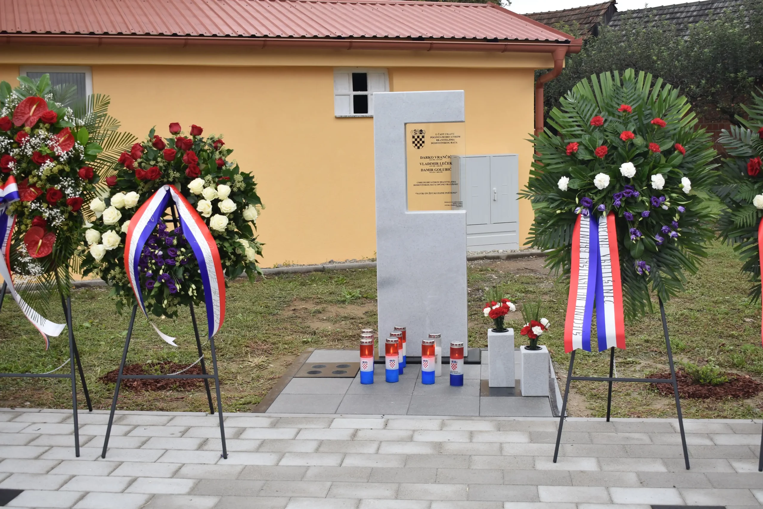 Vratišinec Otkriven spomenik poginulim brainteljima (25)