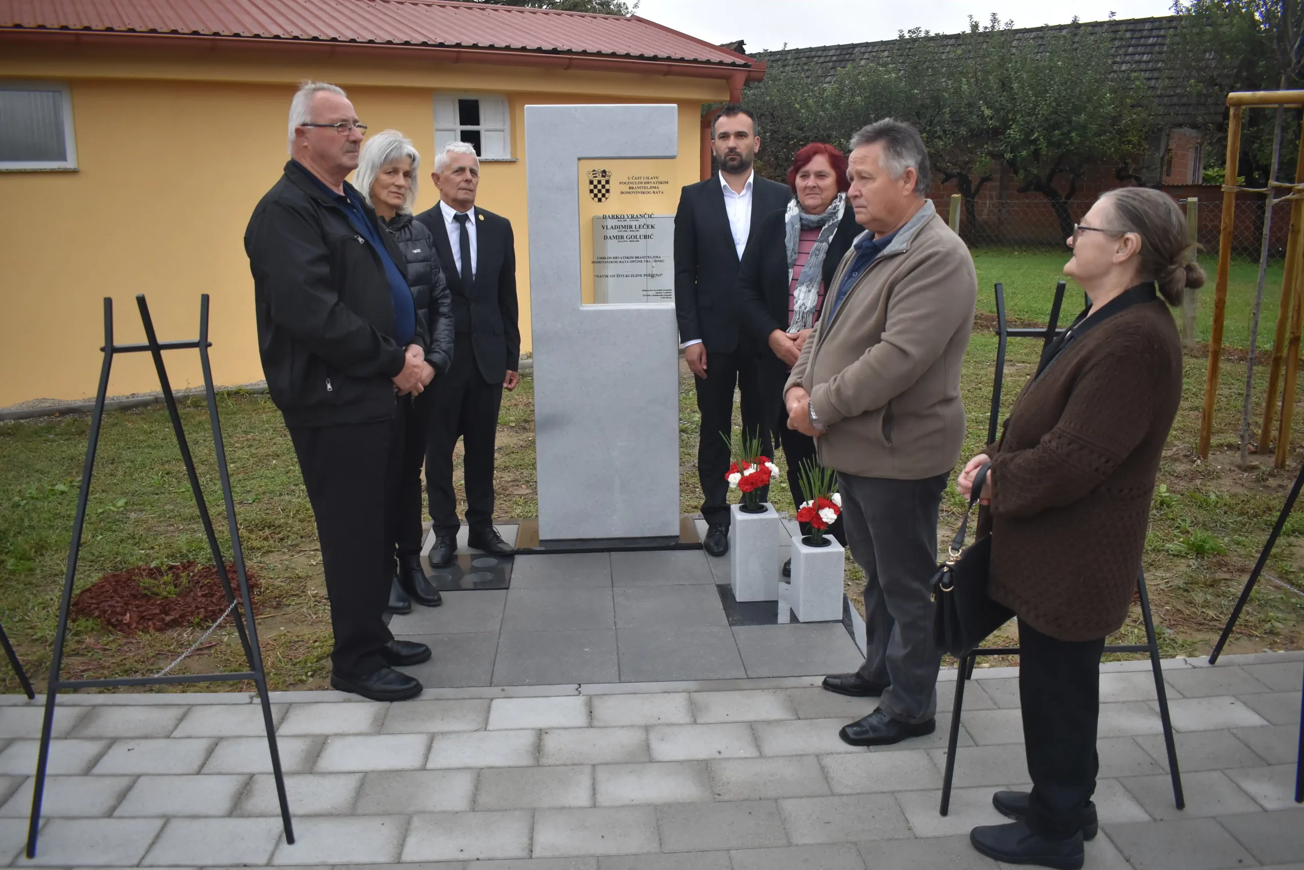 Vratišinec Otkriven spomenik poginulim brainteljima (4)