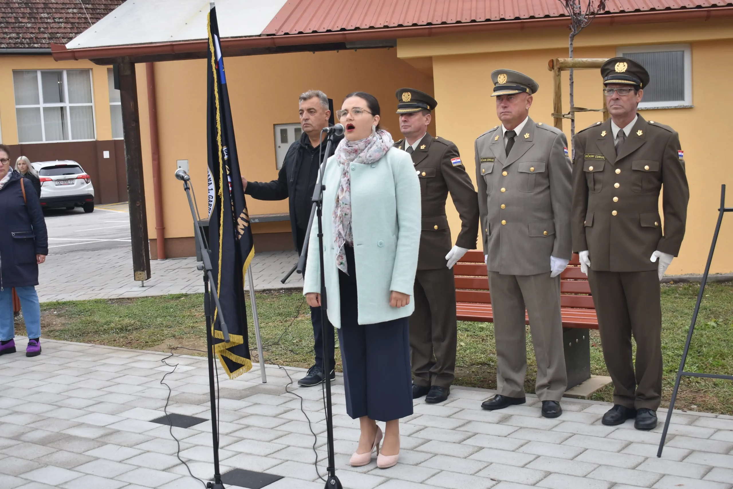 Vratišinec Otkriven spomenik poginulim brainteljima (7)