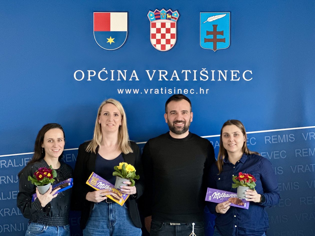 Vratišinec,Grbavec dan žena (16)