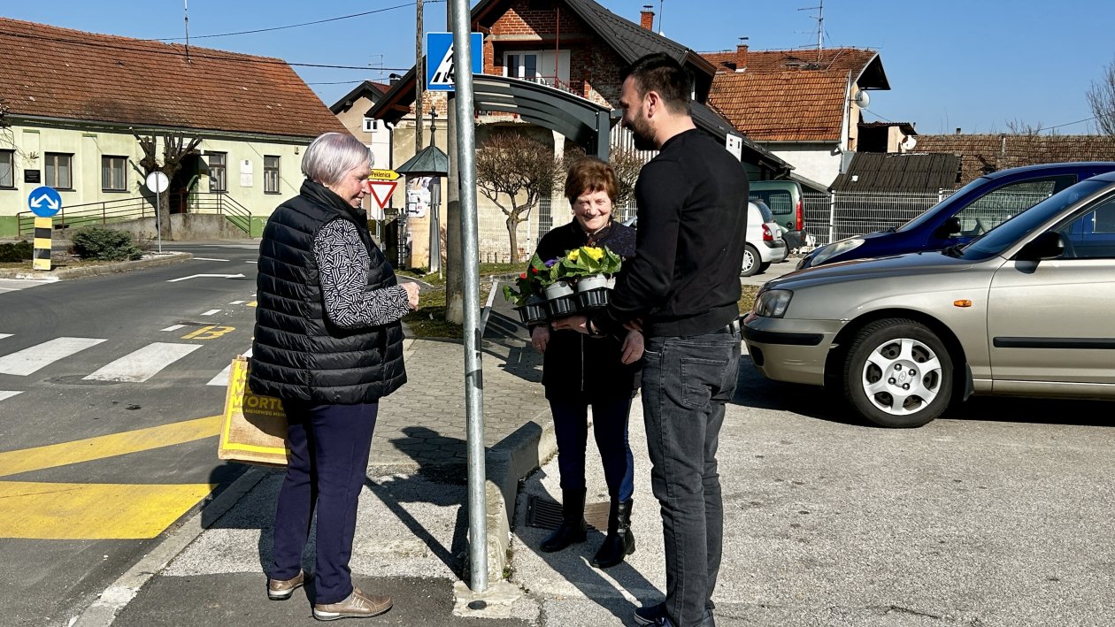 Vratišinec,Grbavec dan žena (5)