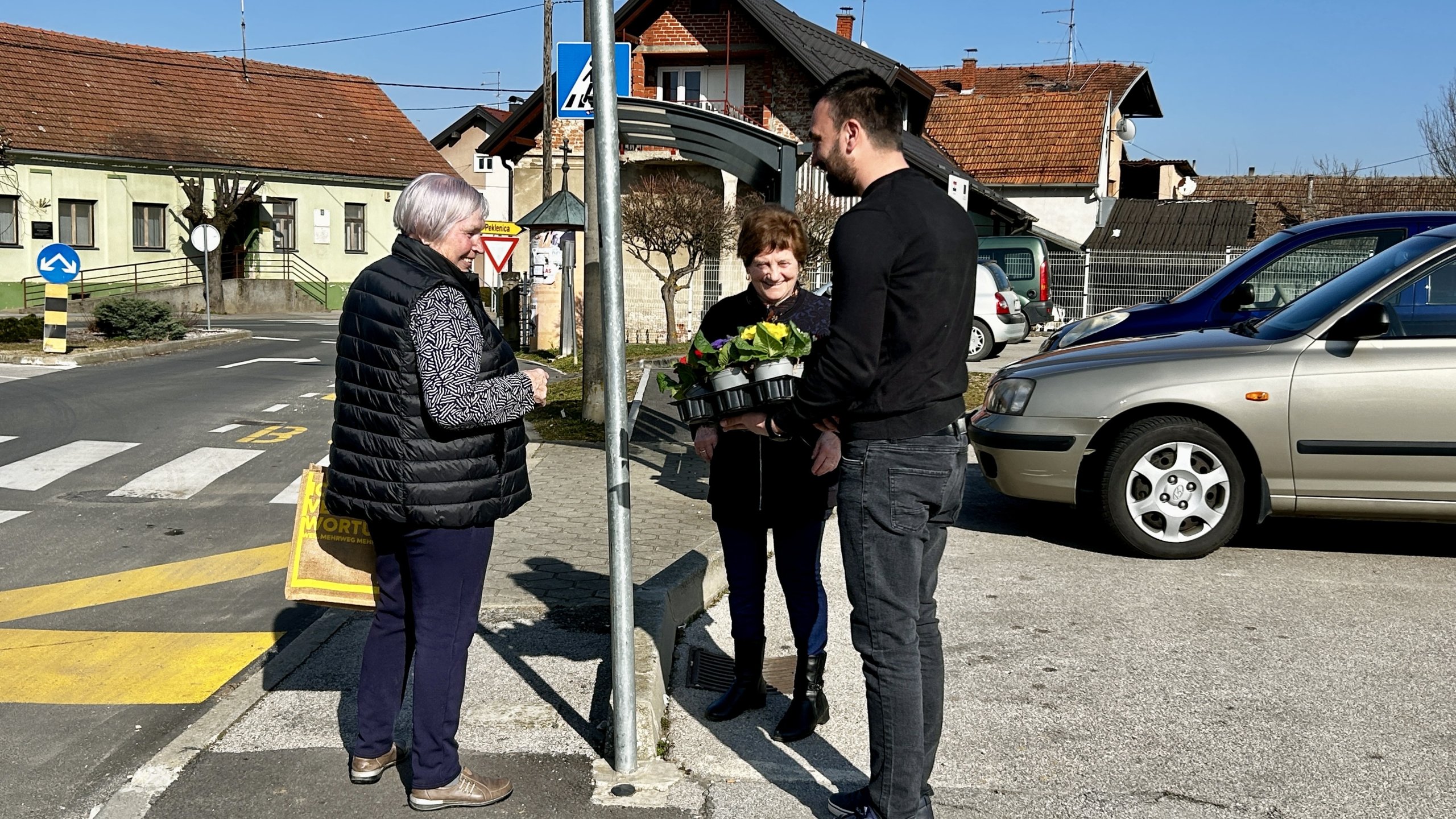 Vratišinec,Grbavec dan žena (5)