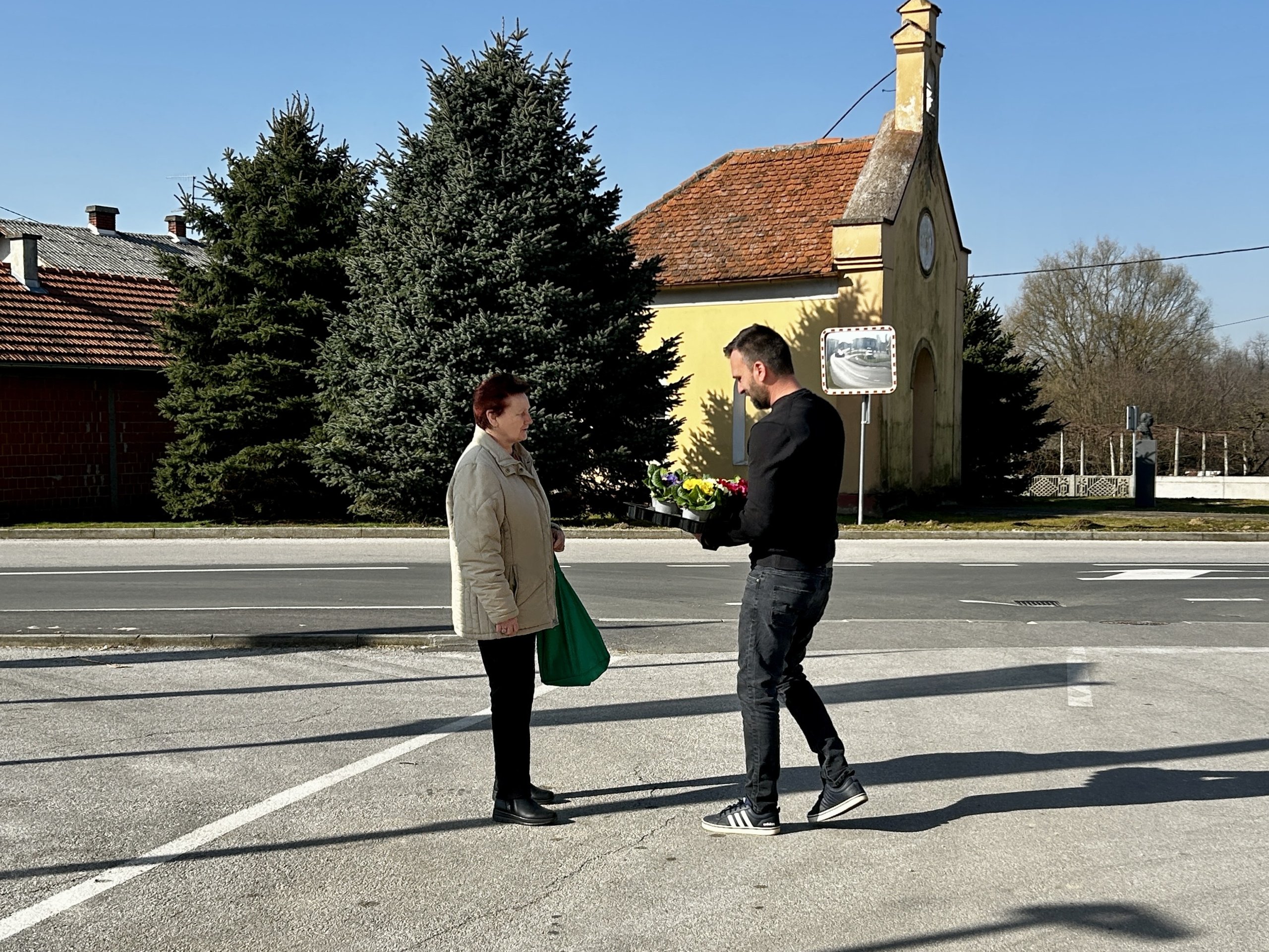 Vratišinec,Grbavec dan žena (6)