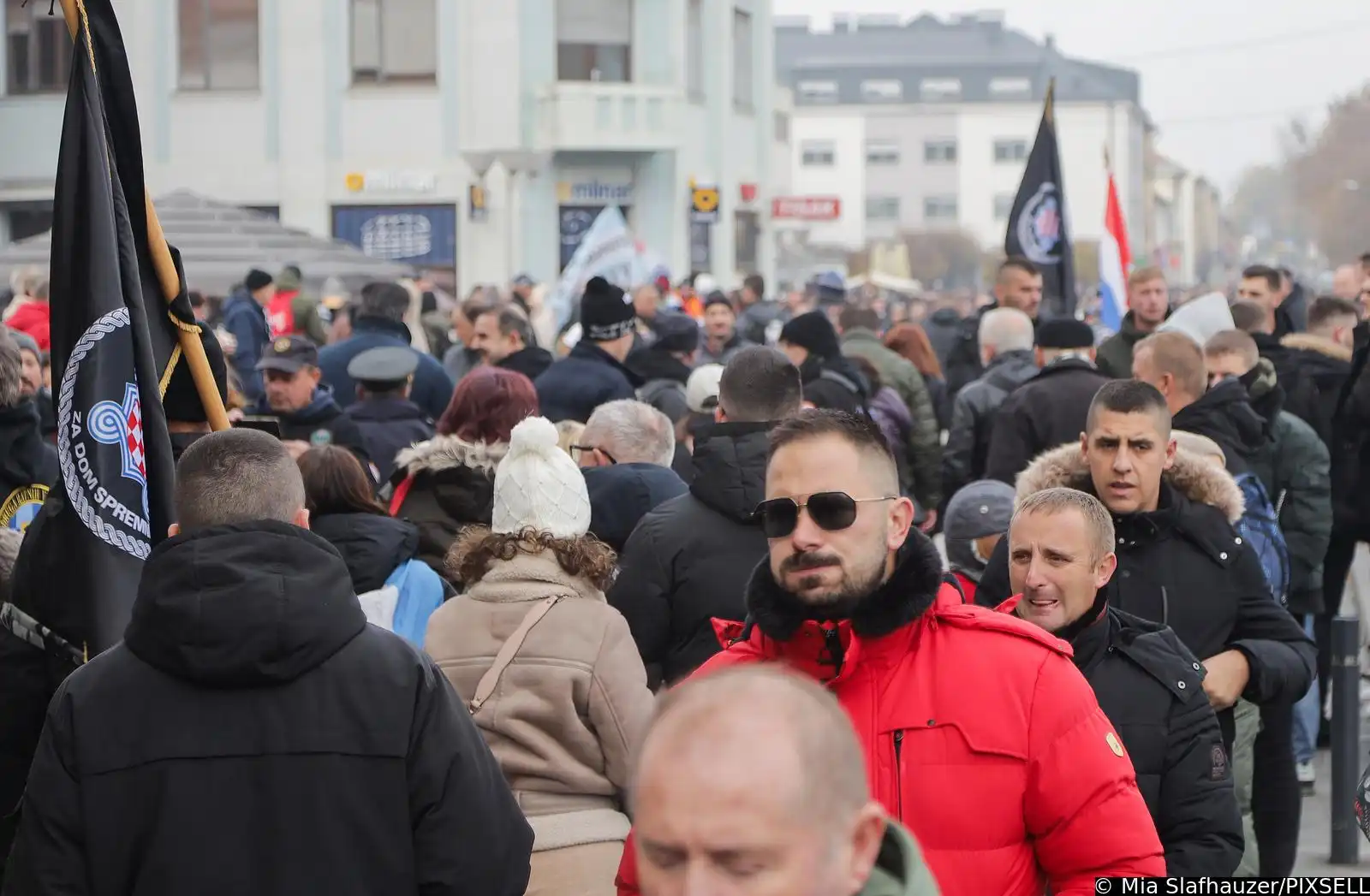Vukovar – kolona sjećanja (11) Vukovar – kolona sjećanja (11)