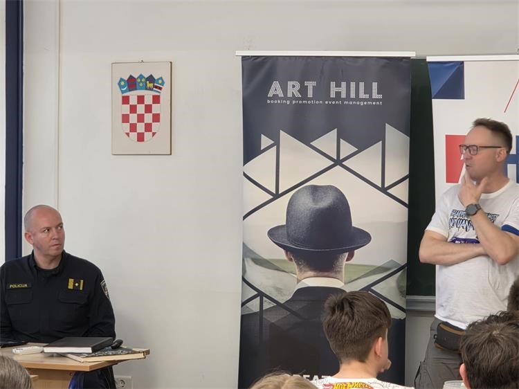 ZAJEDNO PROTIV GOVORA MRŽNJE ETŠ (16)