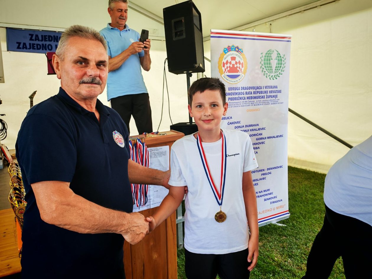 ZASADBREG 13. Susreti djece-unuka hrvatskih branitelja Domovinskog rata Međimurske županije – nagrade (3)