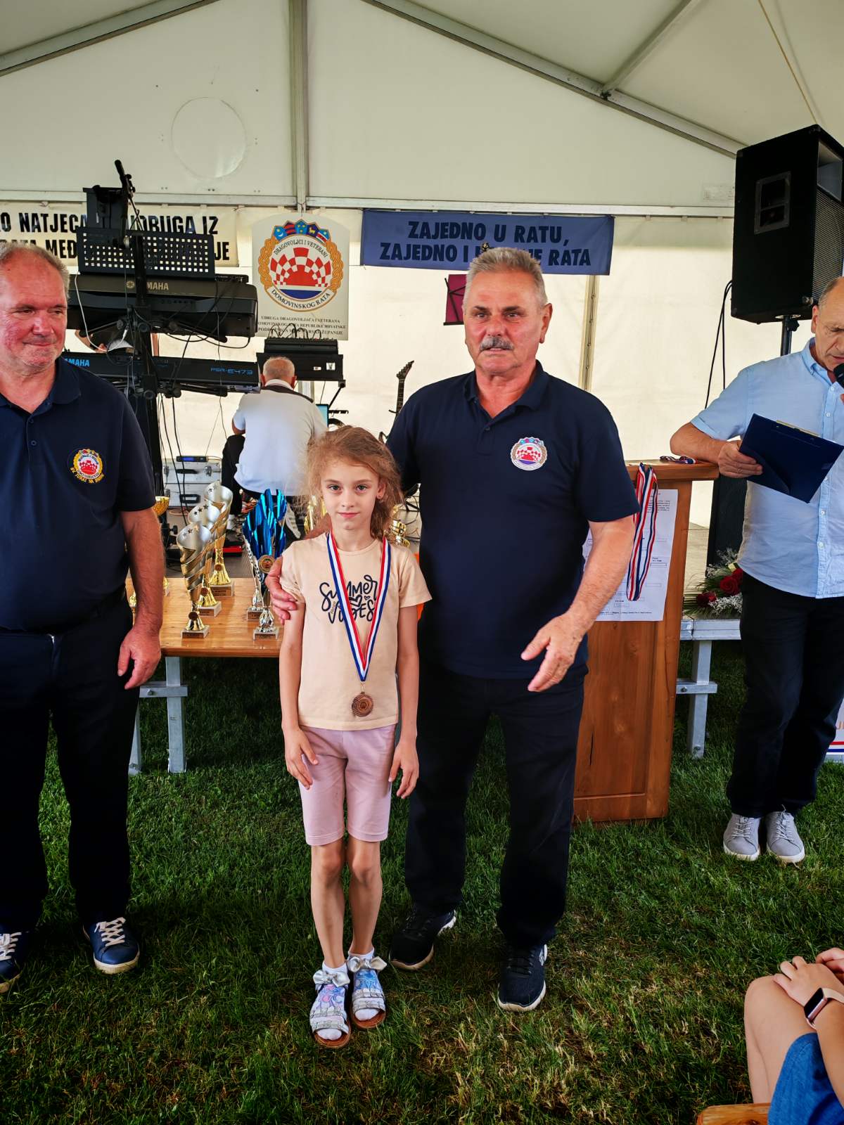 ZASADBREG 13. Susreti djece-unuka hrvatskih branitelja Domovinskog rata Međimurske županije – nagrade (8)