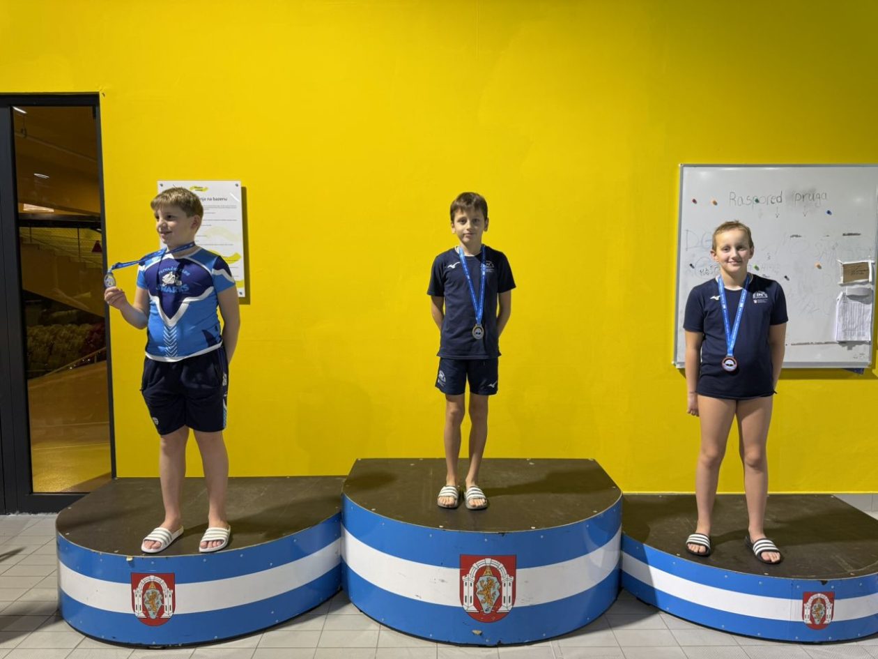 ZAVRŠNICA IZ SNOVA Mladi plivači ČPK-a zaključili godinu u velikom stilu (16)