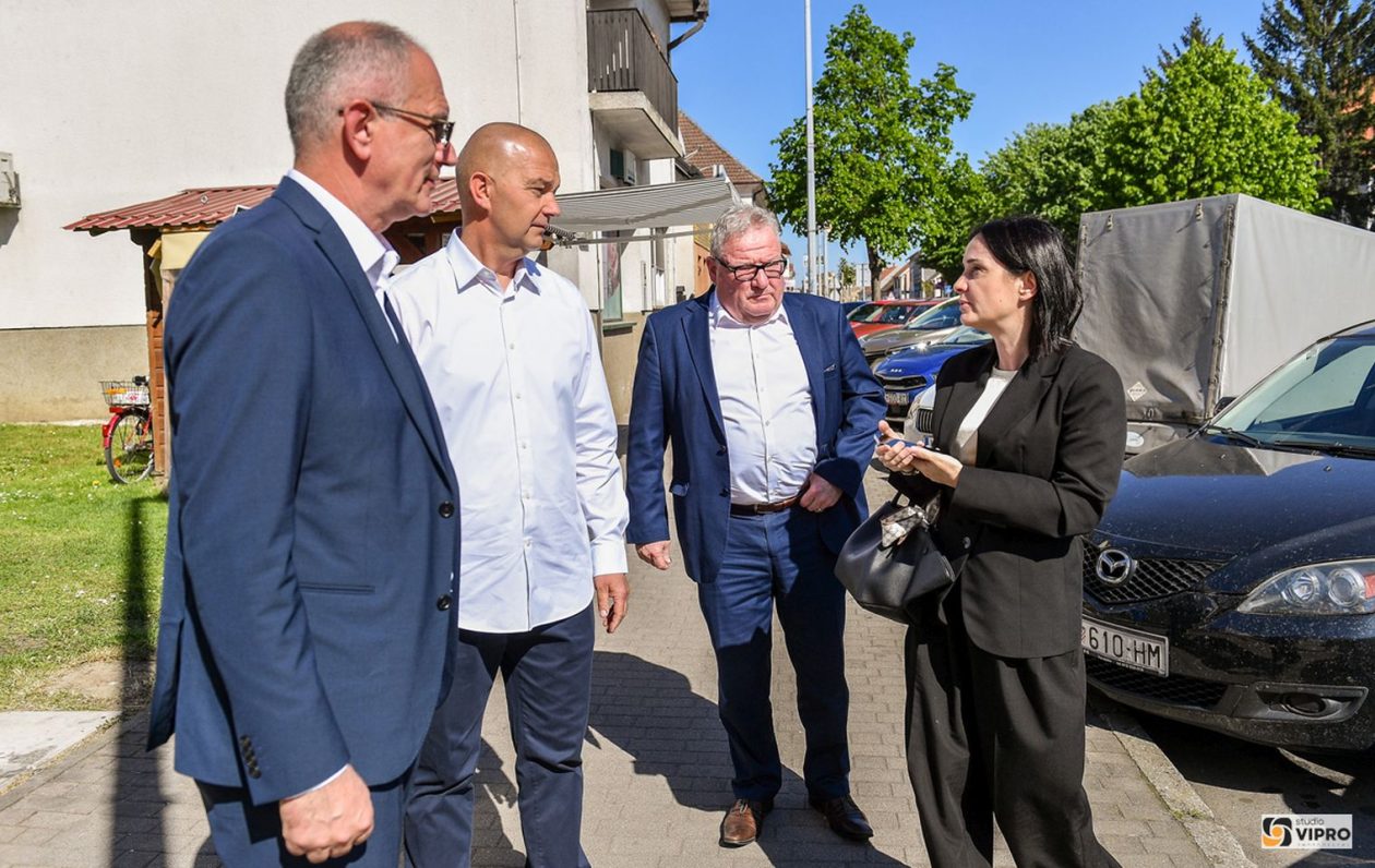 ZELENA TRANZICIJA Ministrica Vučković obišla projekte u Prelogu i Donjem Kraljevcu (11)