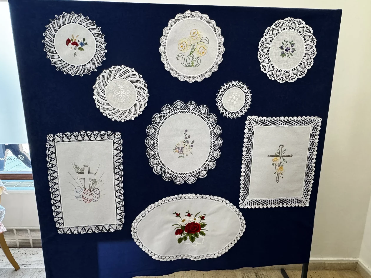 ŽENE ČUVARICE TRADICIJE – Udruga žena zlatne ruke 15 godina suradnje sa slovenskom udrugom (14)