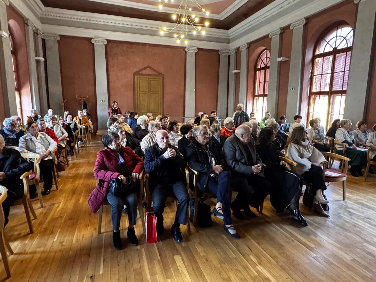 ŽENE ČUVARICE TRADICIJE – Udruga žena zlatne ruke 15 godina suradnje sa slovenskom udrugom (33)