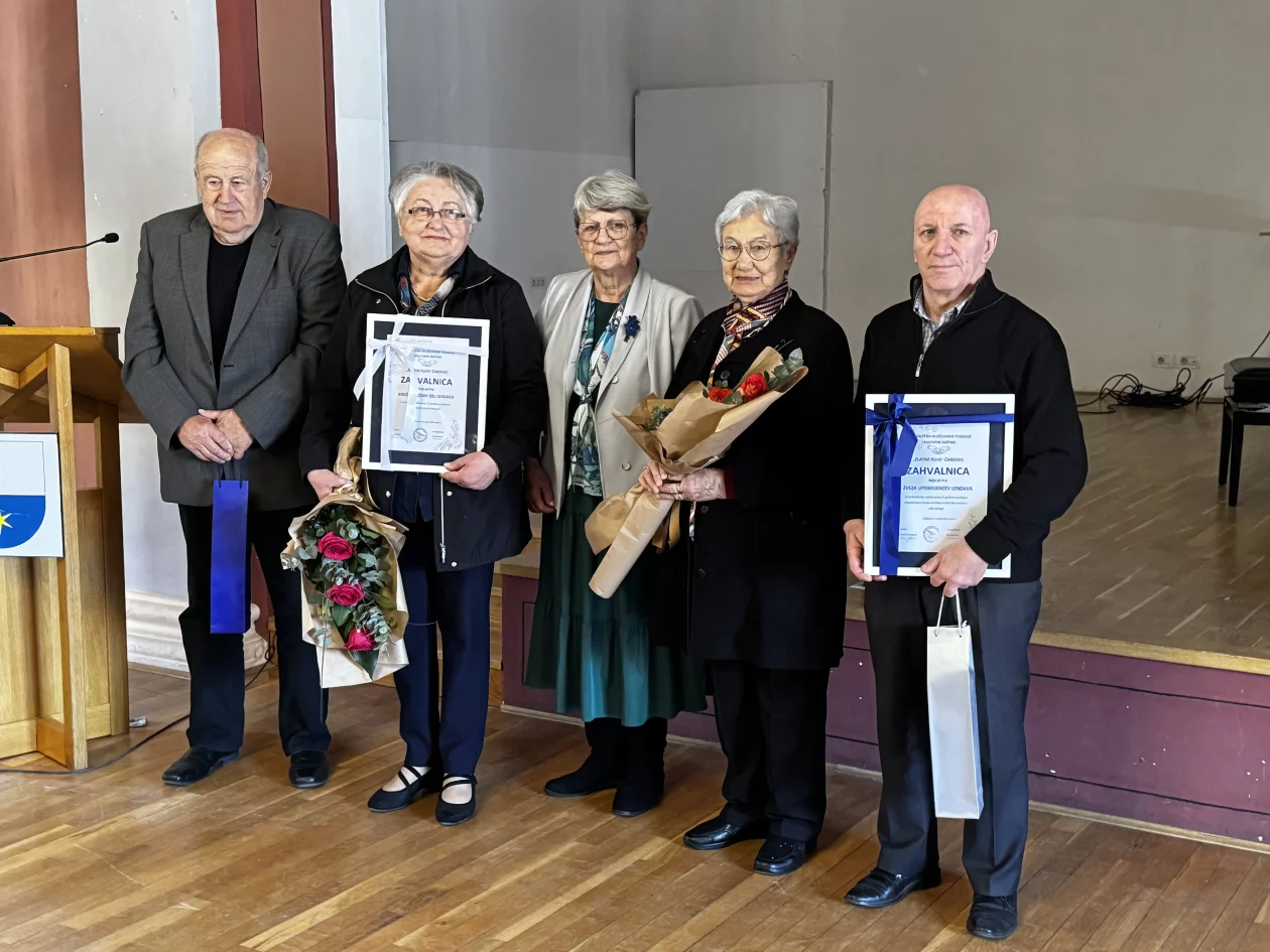 ŽENE ČUVARICE TRADICIJE – Udruga žena zlatne ruke 15 godina suradnje sa slovenskom udrugom (40)