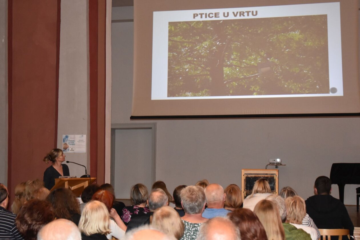 ZGRADA SCHEIER Dan planeta Zemlje u znaku biodinamike i očuvanja pčela (1)