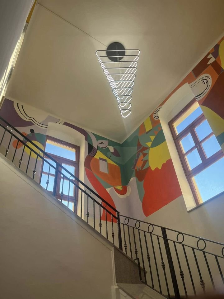 ŽIVOT ŠKOLE U SLIKAMA Stubište Srednje škole Prelog dobilo poseban vizualni identitet (2)