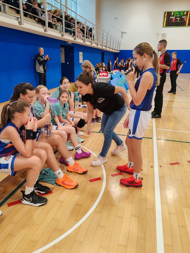 ZLATNE CURE KK Dubravčan niže pobjede i dominira ligom (9)