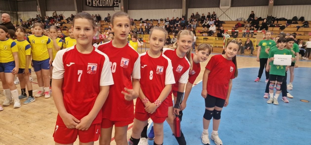ŽRK ZRINSKI ČAKOVEC (1)