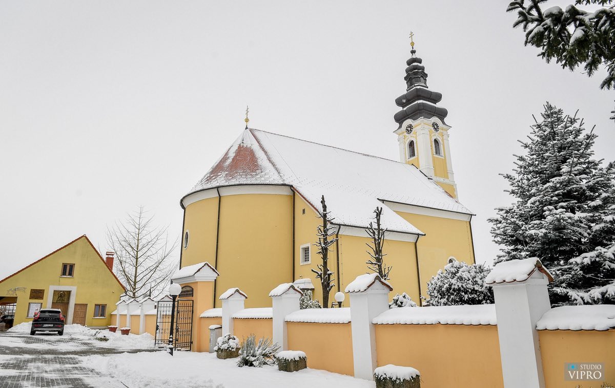 ŽUPA SV JAKOVA APOSTOLA STARIJEG (11) – Studio Vipro ŽUPA SV JAKOVA APOSTOLA STARIJEG (11) – Studio Vipro