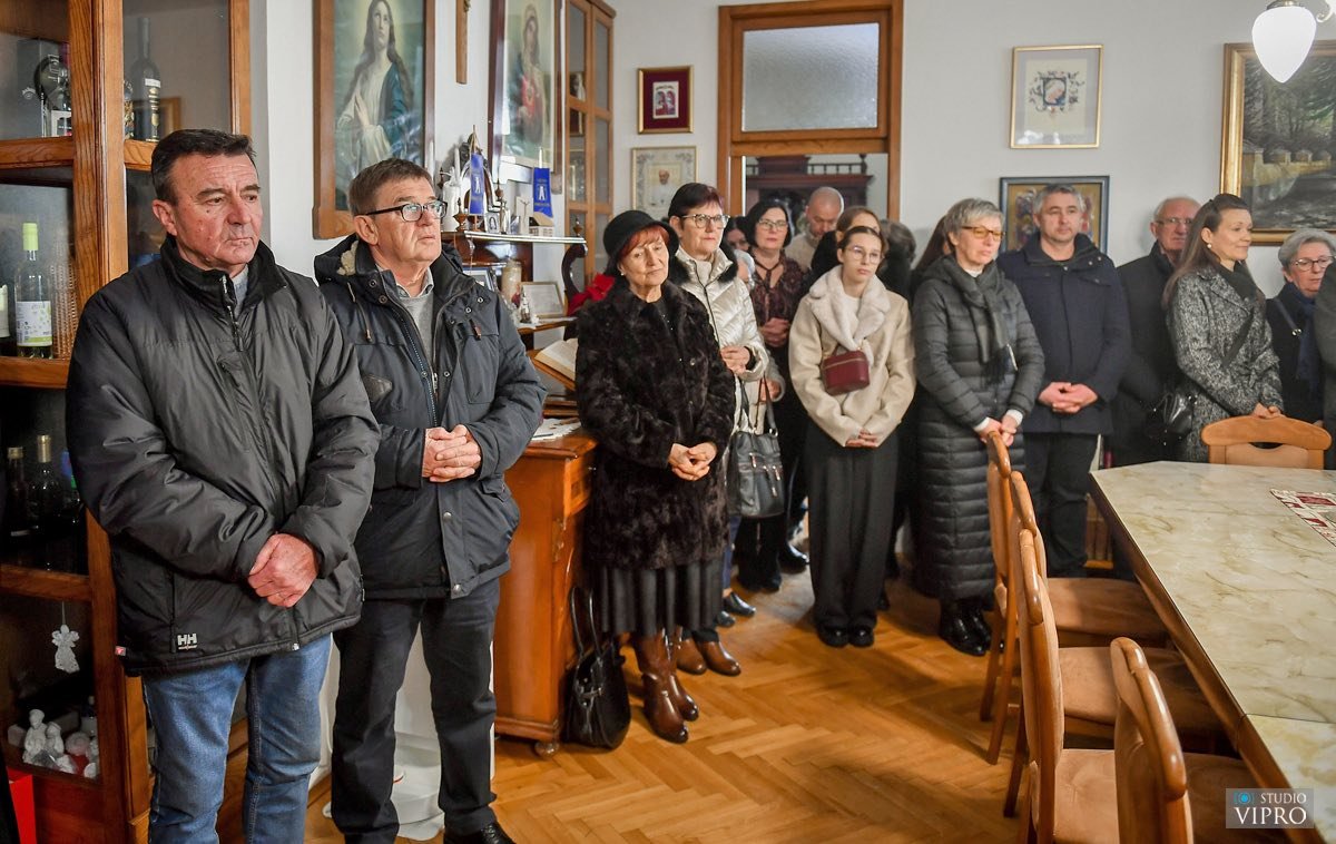 ŽUPA SV JAKOVA APOSTOLA STARIJEG (7) ŽUPA SV JAKOVA APOSTOLA STARIJEG (7)