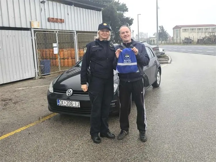 Za Božić nagrađujemo najsavjesnije vozače (2)