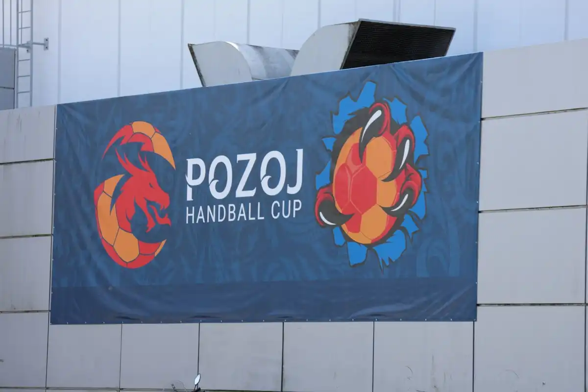 Započeo Međunarodni rukometni turnir ‘Pozoj Handball cul 2024’ (4) Započeo Međunarodni rukometni turnir ‘Pozoj Handball cul 2024’ (4)