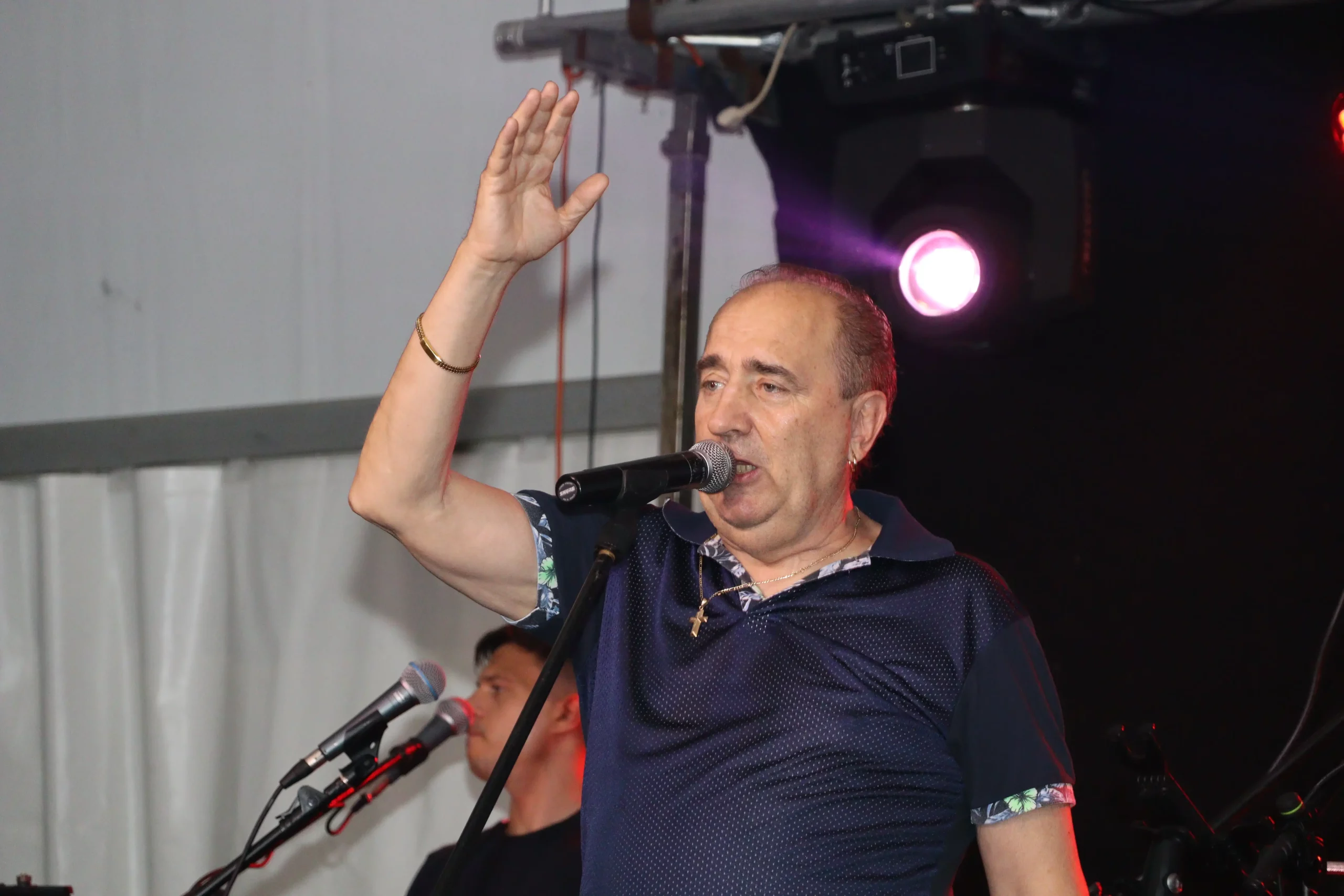 Zasadbreg – koncert Mladena grdovića (33) Zasadbreg – koncert Mladena grdovića (33)