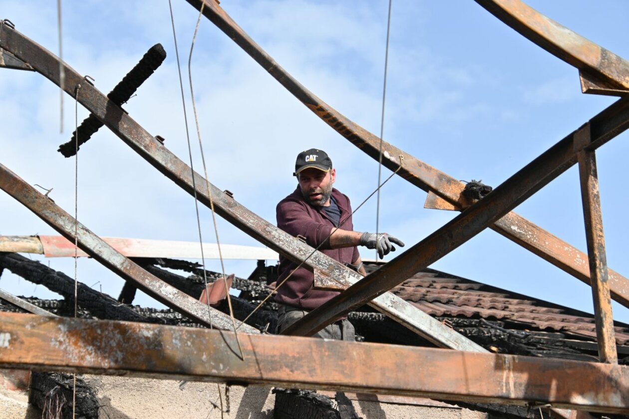 Zasadbreg, požar krovište – obitelj Šafarić (2)