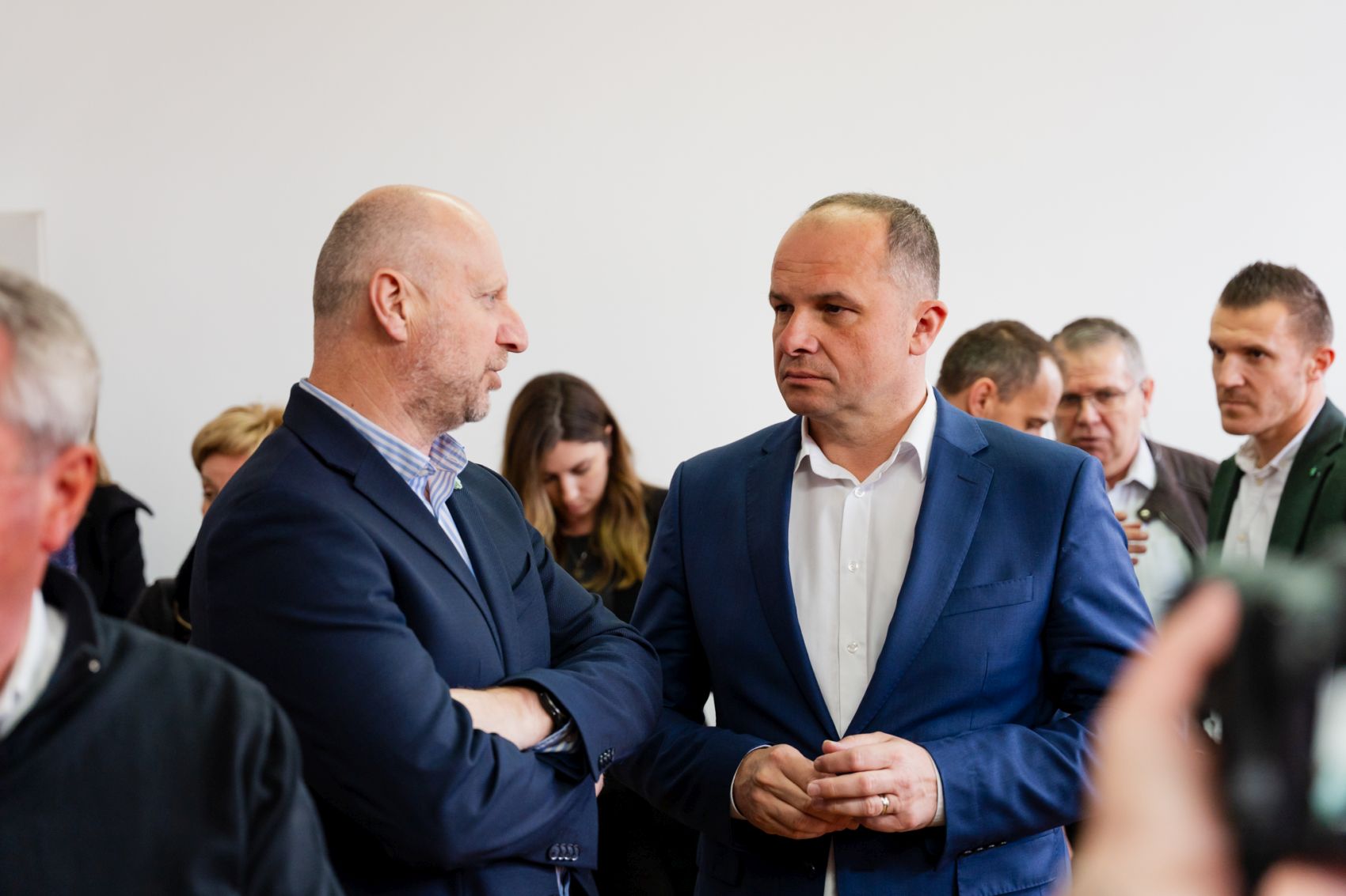 Zastupnik u Europskom parlamentu Marko Vešligaj otvorio lokalni ured u Pregradi (2) Zastupnik u Europskom parlamentu Marko Vešligaj otvorio lokalni ured u Pregradi (2)