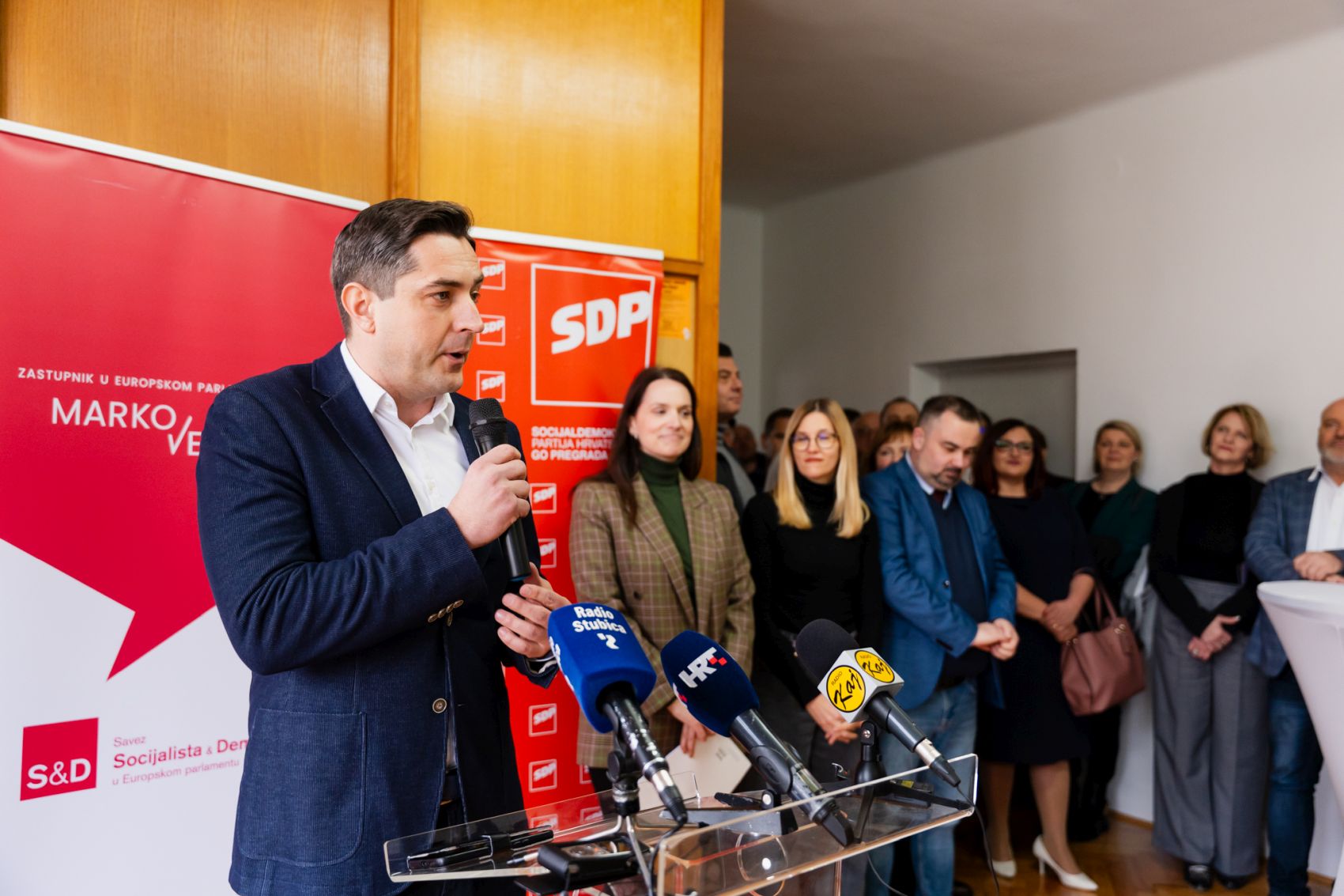 Zastupnik u Europskom parlamentu Marko Vešligaj otvorio lokalni ured u Pregradi (6) Zastupnik u Europskom parlamentu Marko Vešligaj otvorio lokalni ured u Pregradi (6)