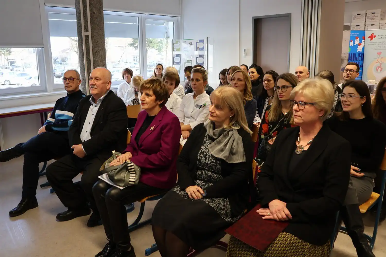 Zavod za javno zdravstvo MŽ prva zdravstvena ustanova u Hrvatskoj certificirana kao Tvrtka prijatelj zdravlja (7) Zavod za javno zdravstvo MŽ prva zdravstvena ustanova u Hrvatskoj certificirana kao Tvrtka prijatelj zdravlja (7)