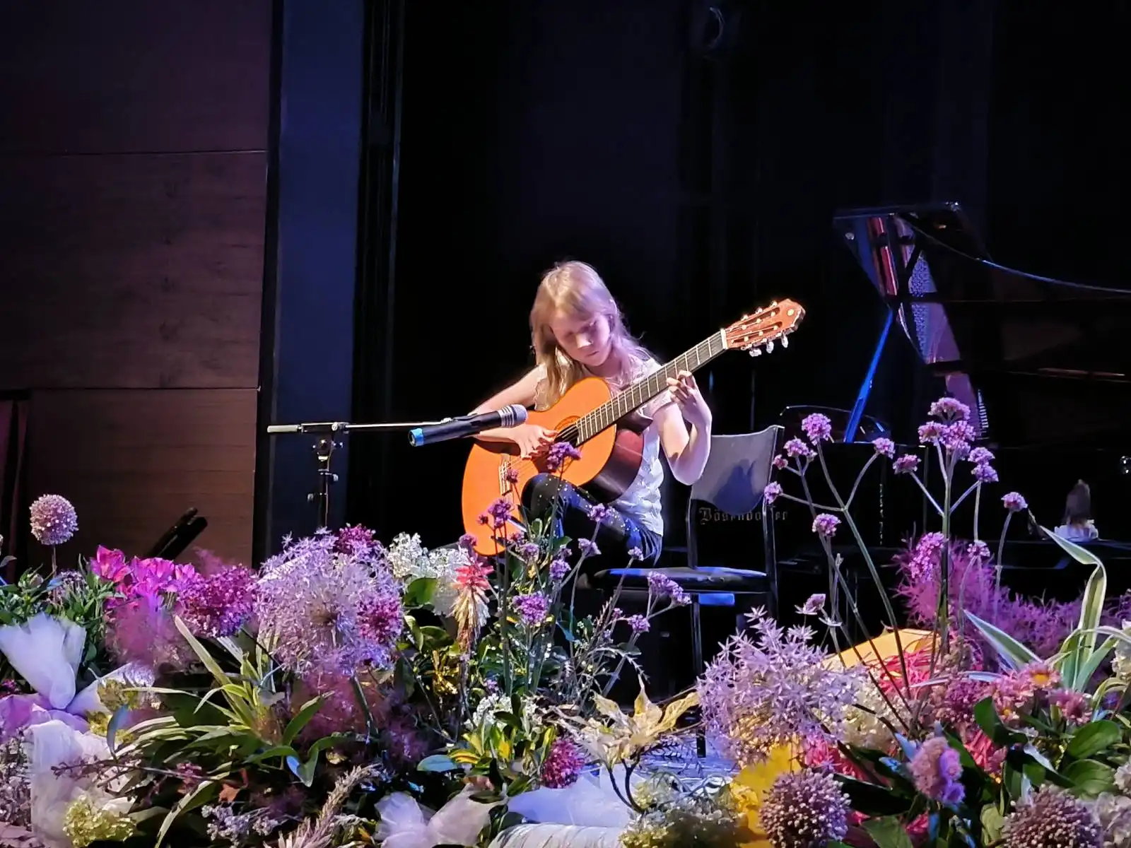 Završni koncert umjetničke škole Miroslav Magdalenić 2024 (1) Završni koncert umjetničke škole Miroslav Magdalenić 2024 (1)