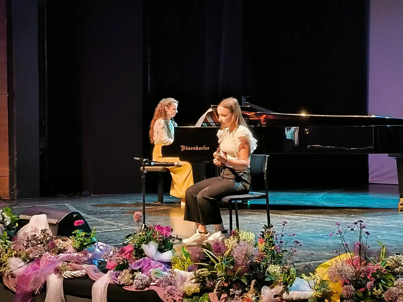 Završni koncert umjetničke škole Miroslav Magdalenić 2024 (11) Završni koncert umjetničke škole Miroslav Magdalenić 2024 (11)