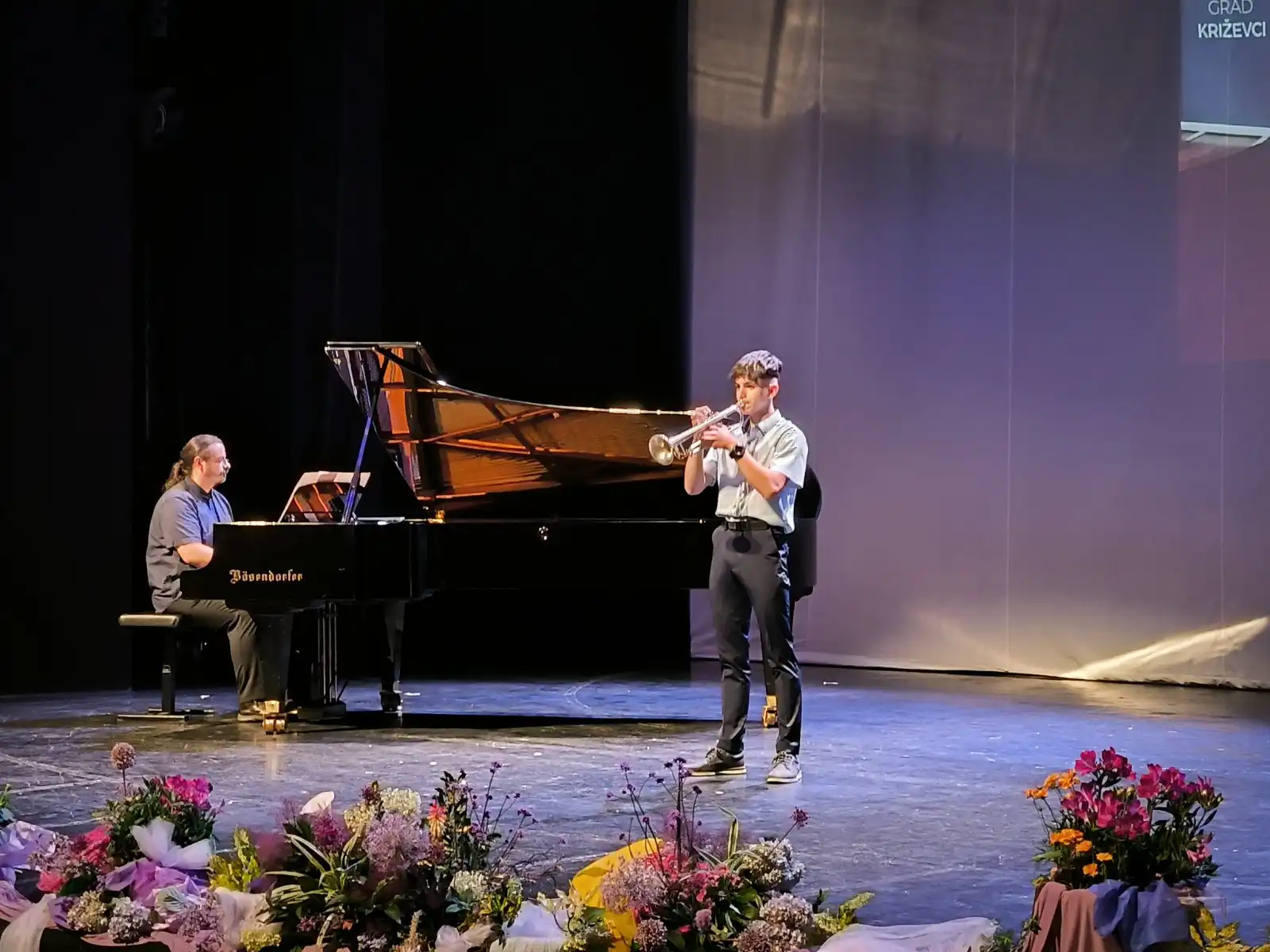 Završni koncert umjetničke škole Miroslav Magdalenić 2024 (16) Završni koncert umjetničke škole Miroslav Magdalenić 2024 (16)