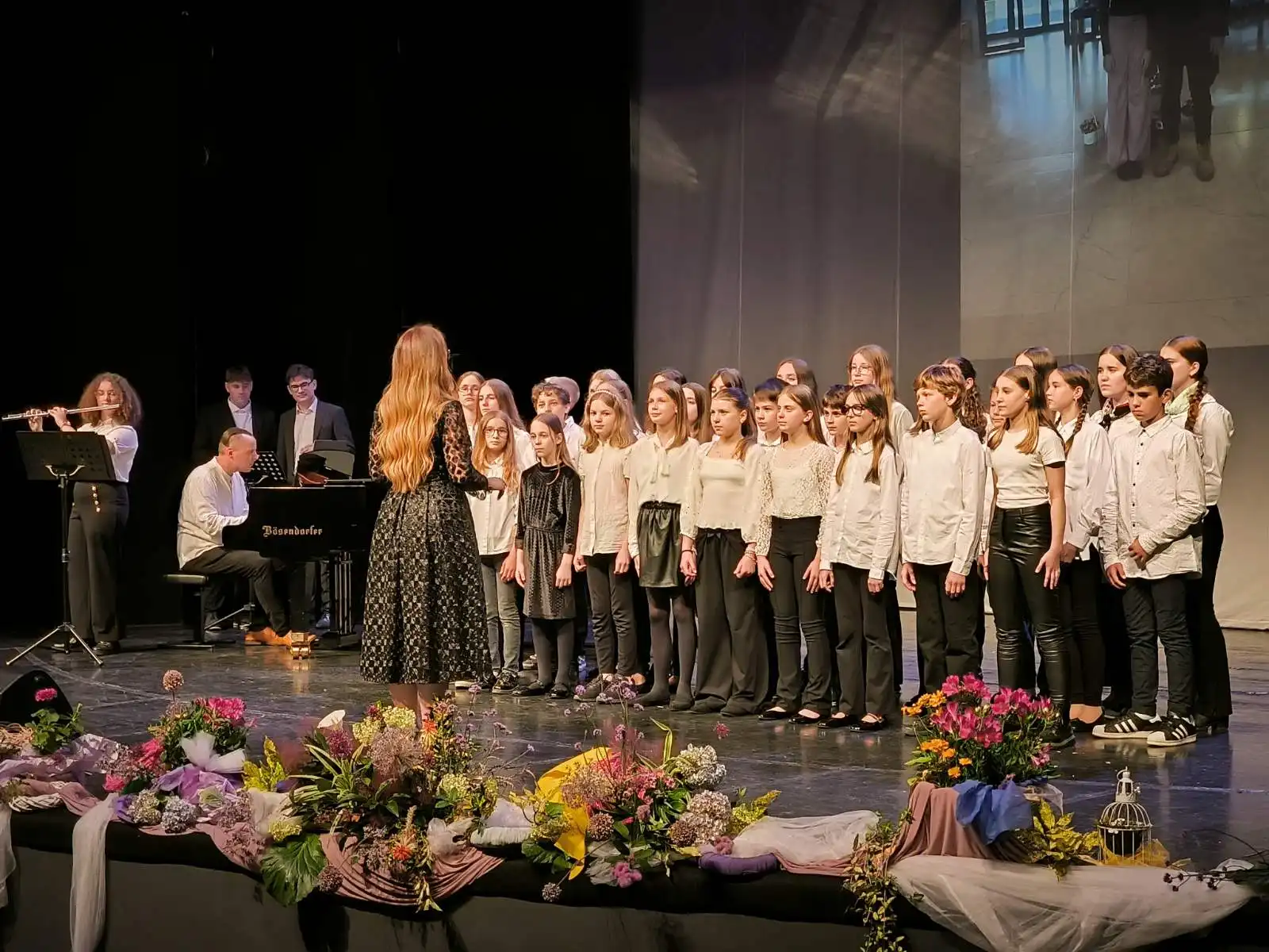 Završni koncert umjetničke škole Miroslav Magdalenić 2024 (6) Završni koncert umjetničke škole Miroslav Magdalenić 2024 (6)