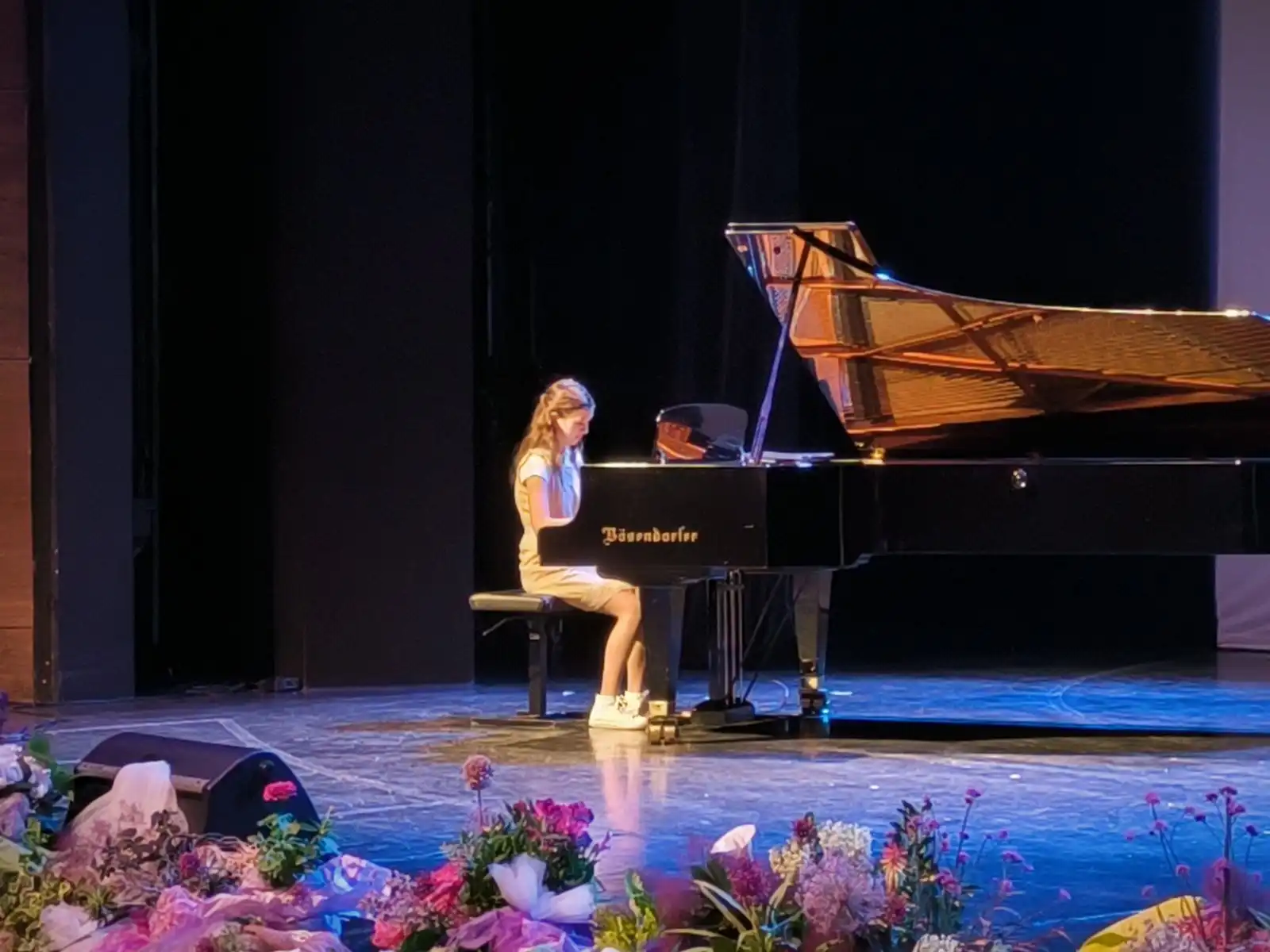 Završni koncert umjetničke škole Miroslav Magdalenić 2024 (8) Završni koncert umjetničke škole Miroslav Magdalenić 2024 (8)